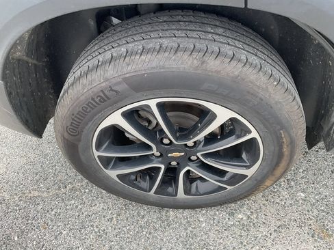 Used 2025 Chevrolet TrailBlazer LT AWD/4WD image 14