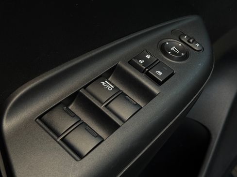 Used 2016 Honda Fit EX image 13
