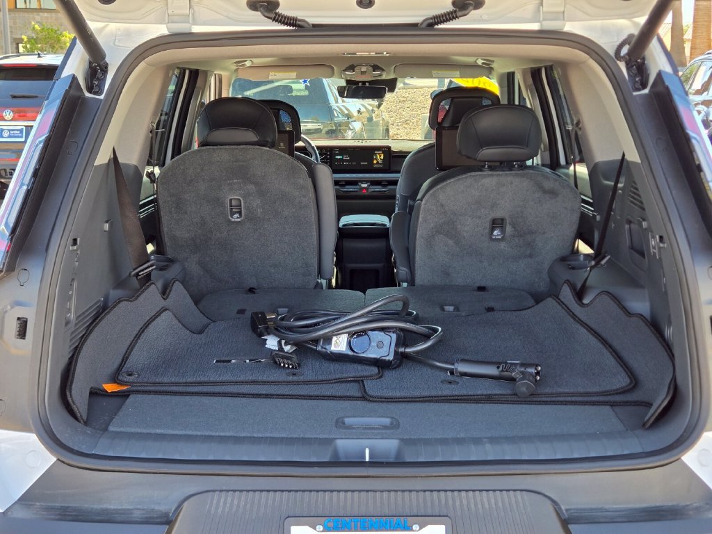 Used 2026 Kia EV9 Light RWD image 15