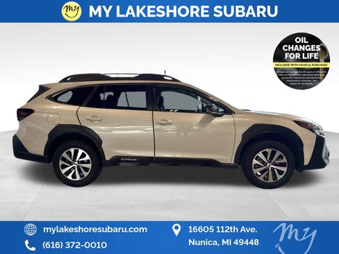 Certified 2023 Subaru Outback Premium image 12