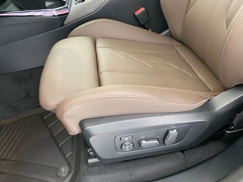 New 2026 BMW X3 xDrive30 w/ Premium Package image 12