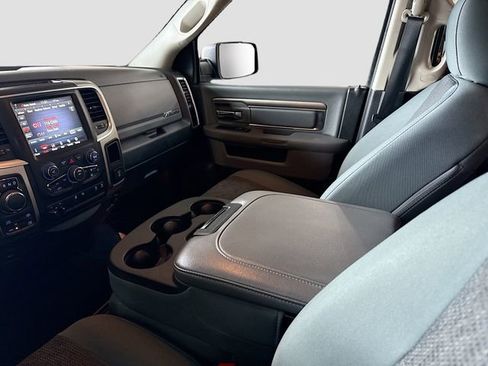 Used 2018 RAM 1500 Big Horn image 21