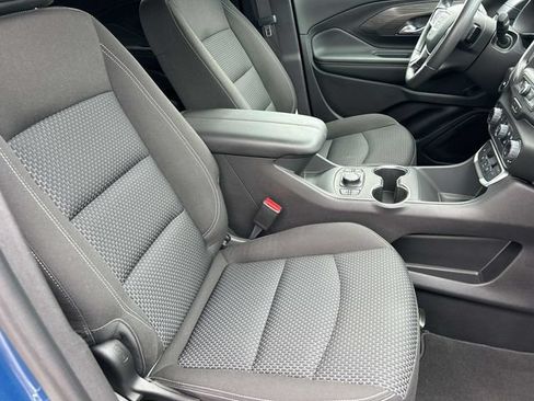 Used 2024 GMC Terrain SLE w/ Driver Convenience Package FWD image 23