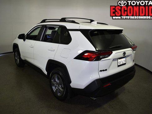 Certified 2022 Toyota RAV4 XLE w/ Convenience Package image 5