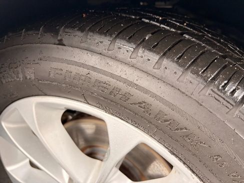 Used 2020 Ford Fusion SE image 35