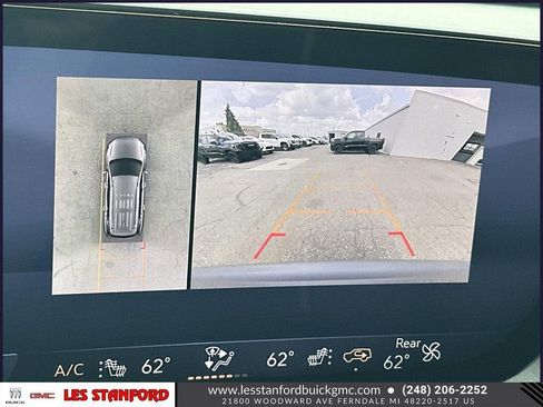 Used 2025 Buick Enclave Preferred w/ Power Package FWD image 31