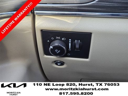 Used 2019 Jeep Grand Cherokee Limited image 24