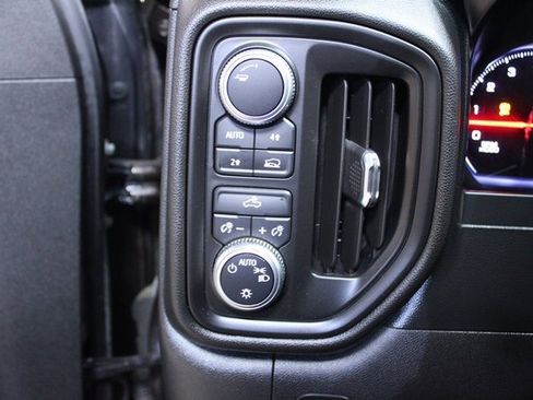 Used 2019 GMC Sierra 1500 4x4 Double Cab w/ Convenience Package image 7