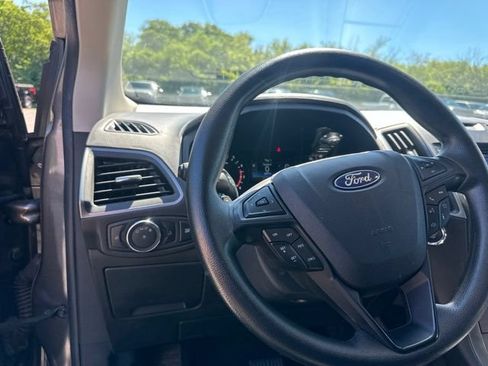 Used 2019 Ford Edge SE AWD/4WD image 13