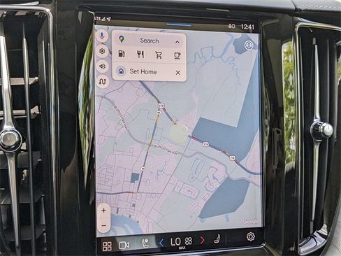 New 2025 Volvo XC60 B5 Ultra w/ Climate Package image 24