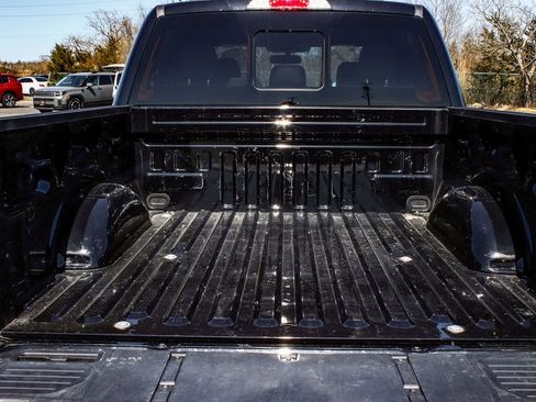 Used 2022 Ford F150 Lariat w/ Equipment Group 502A High image 41