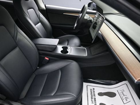 Used 2023 Tesla Model 3 Standard Range RWD image 33