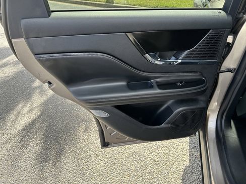 Used 2021 Lincoln Corsair FWD w/ Equipment Group 101A image 15