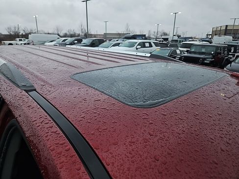 Used 2018 GMC Yukon XL Denali w/ Open Road Package image 9