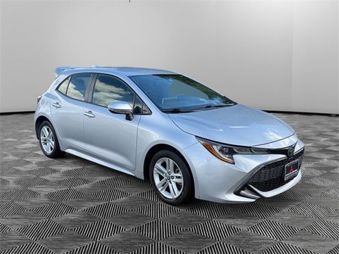 Used 2019 Toyota Corolla SE image 3