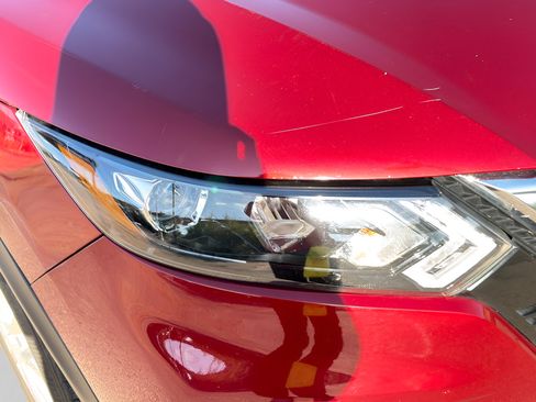 Used 2020 Nissan Rogue Sport S w/ Appearance Package FWD image 29