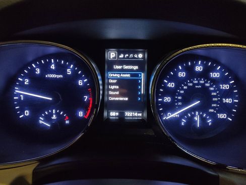 Used 2018 Hyundai Santa Fe Limited w/ Cargo Package FWD image 23