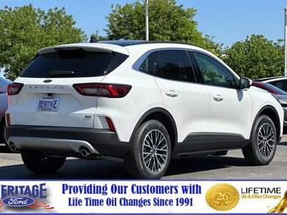 New 2025 Ford Escape SE w/ PHEV Premium Package