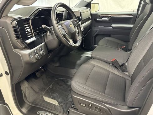 Used 2023 Chevrolet Silverado 1500 LT image 11