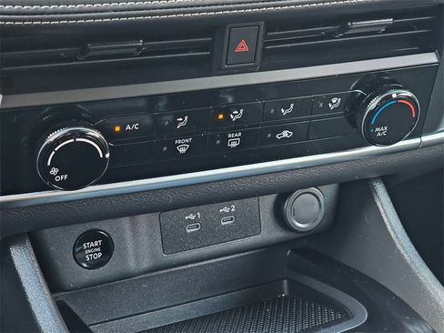 Certified 2024 Nissan Rogue S image 23