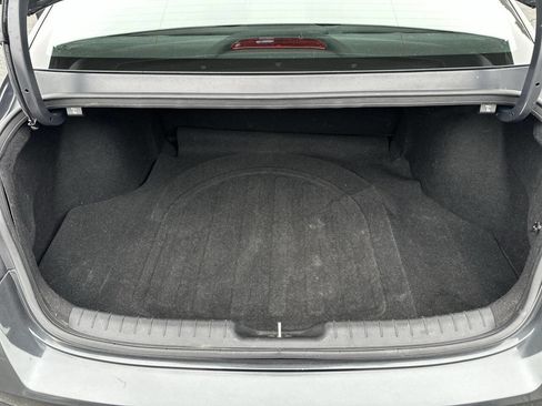 Used 2021 Hyundai Elantra SEL image 17