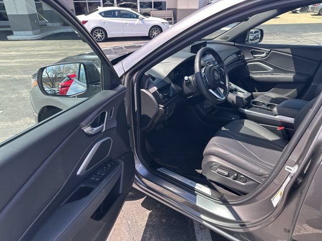 Used 2025 Acura RDX SH-AWD image 14