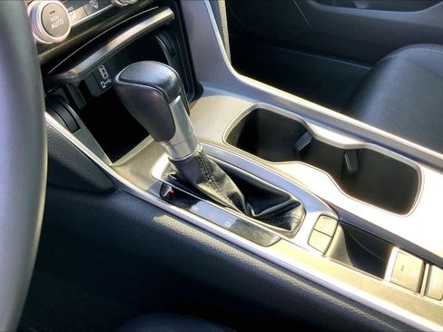 Used 2020 Honda Accord Sport image 16