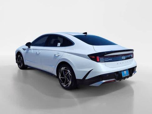 New 2026 Hyundai Sonata SEL image 3