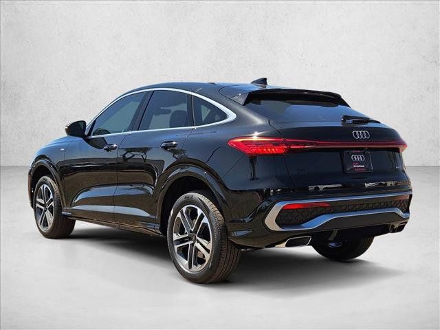 New 2026 Audi Q5 Premium AWD/4WD image 9