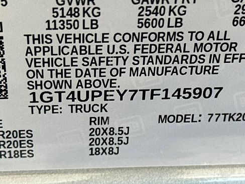 Used 2026 GMC Sierra 2500 AT4 w/ AT4 Premium Plus Package AWD/4WD image 34