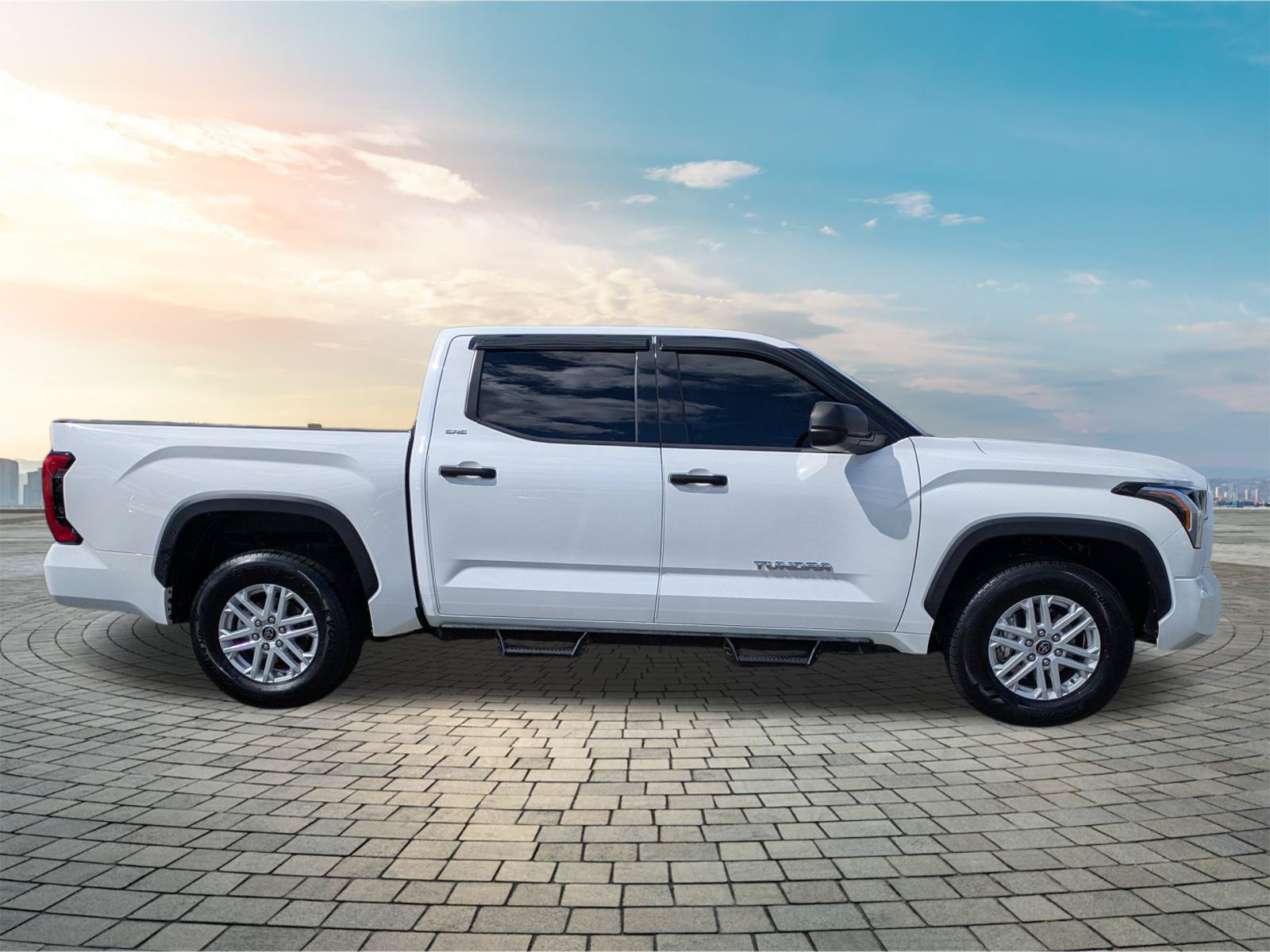 Used 2023 Toyota Tundra SR5 RWD image 4