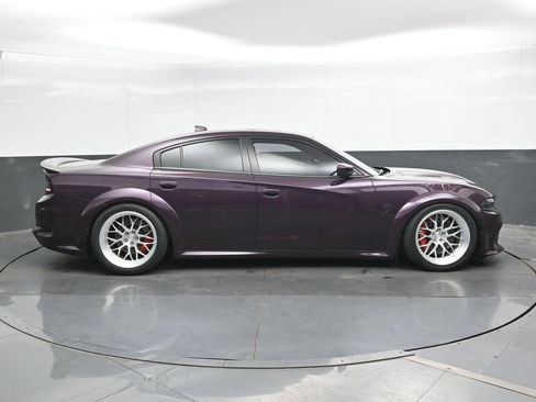 Used 2022 Dodge Charger SRT Hellcat RWD image 5