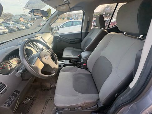 Used 2011 Nissan Xterra S w/ 4X2 Value Package image 17