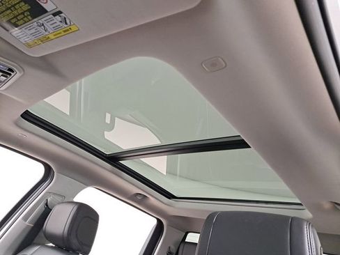 Used 2024 Toyota Tundra Limited image 21