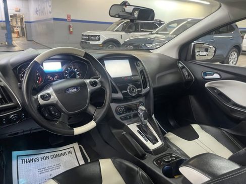 Used 2014 Ford Focus Titanium FWD image 14