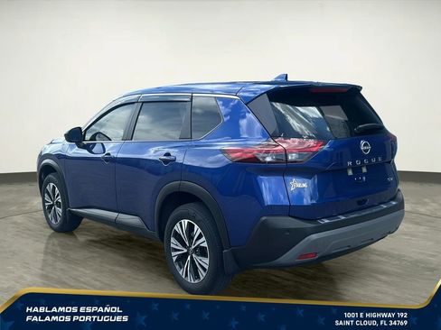 Used 2023 Nissan Rogue SV FWD image 4