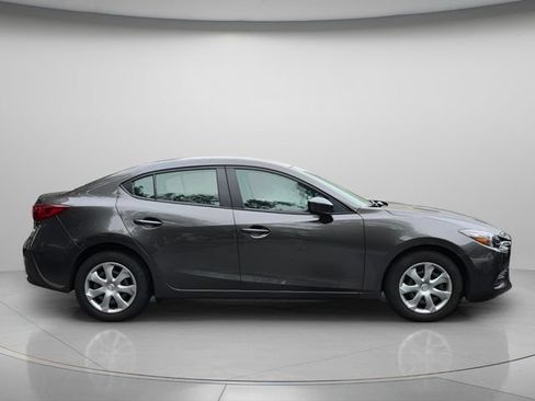 Used 2018 MAZDA MAZDA3 Sport FWD image 6
