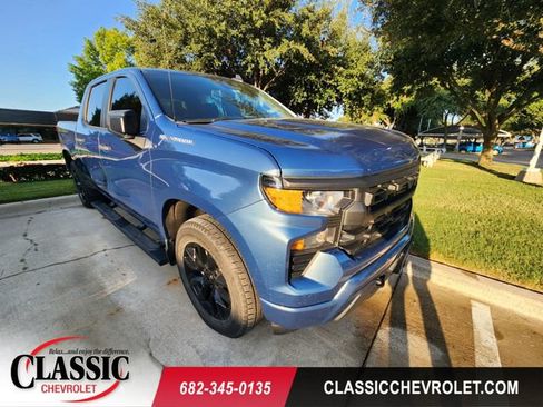 Used 2024 Chevrolet Silverado 1500 Custom RWD image 1