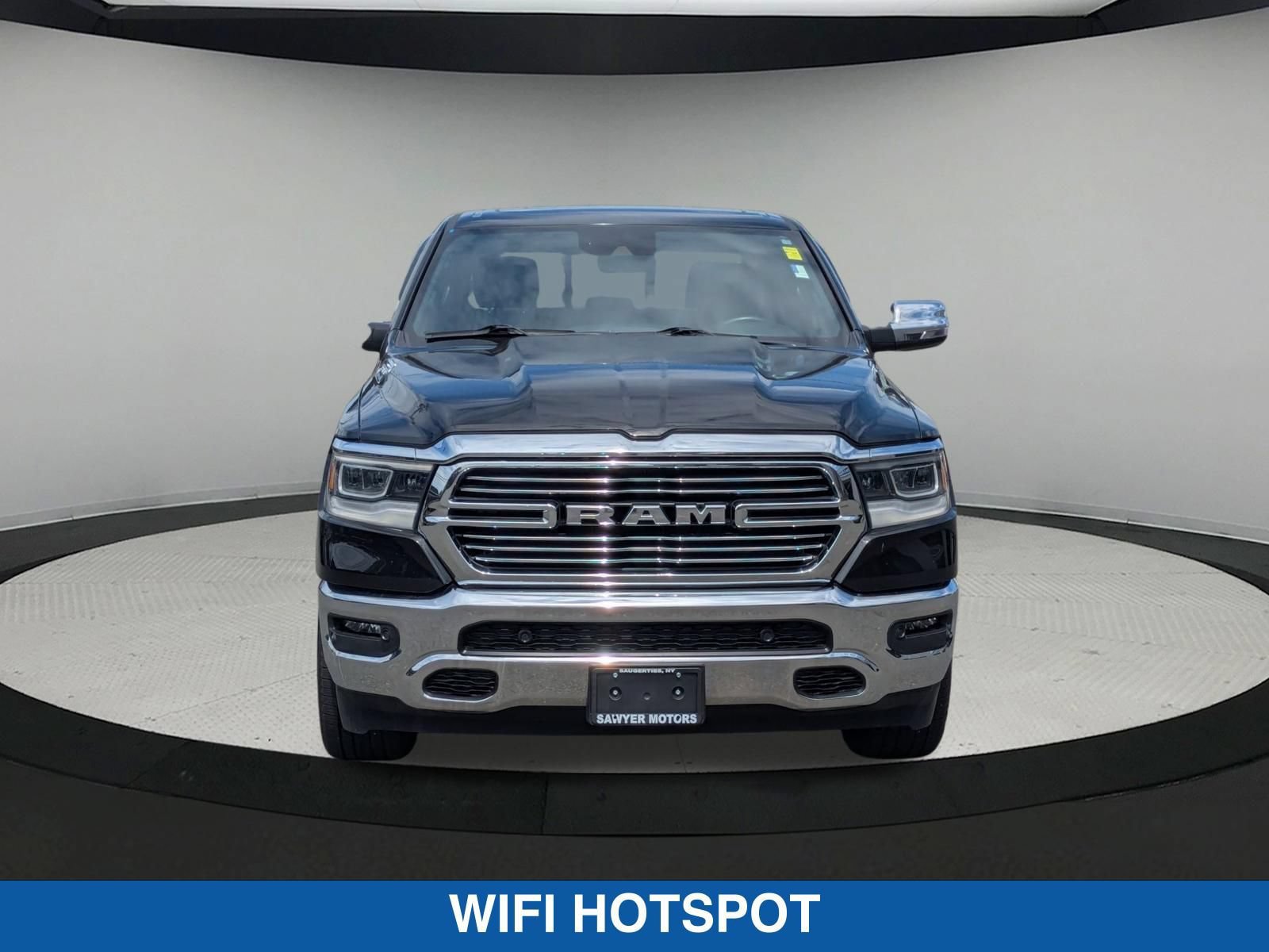 Used 2023 RAM 1500 Laramie AWD/4WD image 9