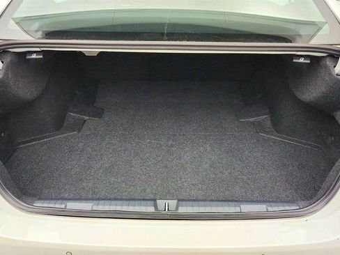 Used 2023 Subaru Legacy Limited image 22