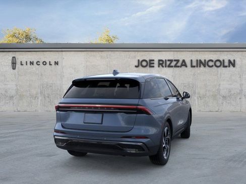 New 2026 Lincoln Nautilus Premier w/ Jet Appearance Package AWD/4WD image 8