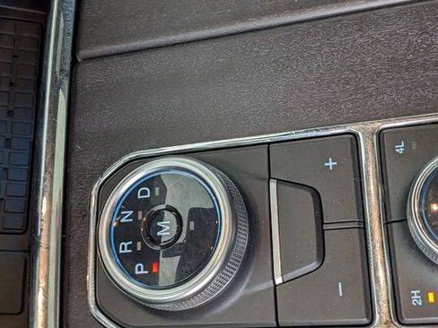 Used 2024 Ford Expedition Max Platinum image 33