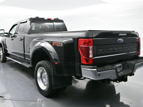 Used 2021 Ford F450 Lariat w/ Lariat Value Package image 6