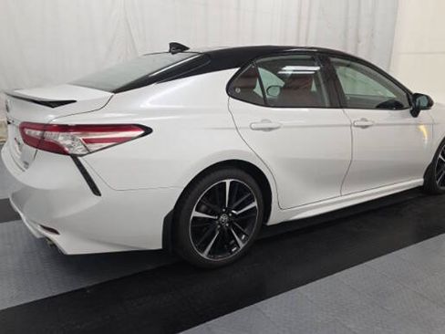 Used 2020 Toyota Camry XSE AWD/4WD image 2