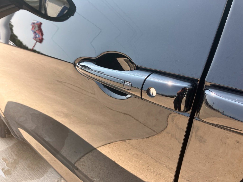 Used 2025 Chrysler Pacifica Select FWD image 10