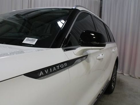 New 2026 Lincoln Aviator Reserve AWD/4WD image 64
