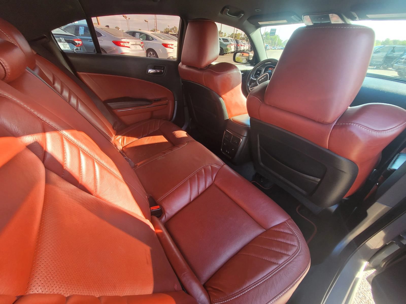 Used 2018 Dodge Charger SRT Hellcat RWD image 8