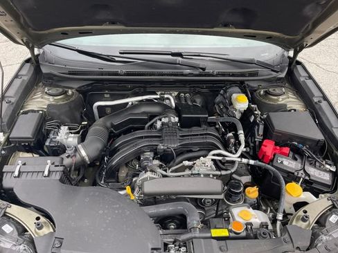 Used 2025 Subaru Outback Premium w/ Popular Package #1A AWD/4WD image 17