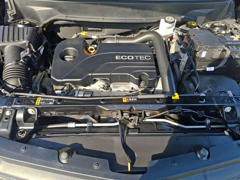 Used 2020 Chevrolet Equinox LS w/ LS Convenience Package FWD image 26