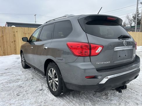Used 2018 Nissan Pathfinder S image 6